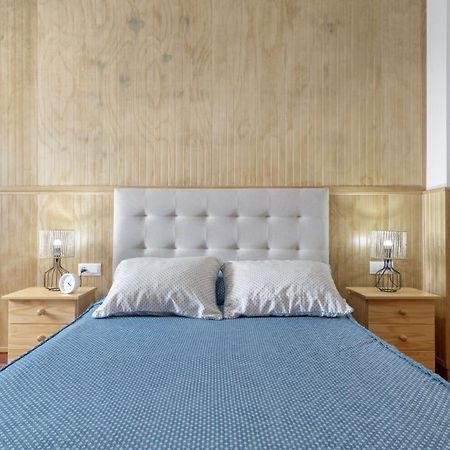 Apartamento Frank - Solo Familias โกนิล เด ลาฟรอนเตรา ภายนอก รูปภาพ