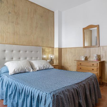 Apartamento Frank - Solo Familias โกนิล เด ลาฟรอนเตรา ภายนอก รูปภาพ