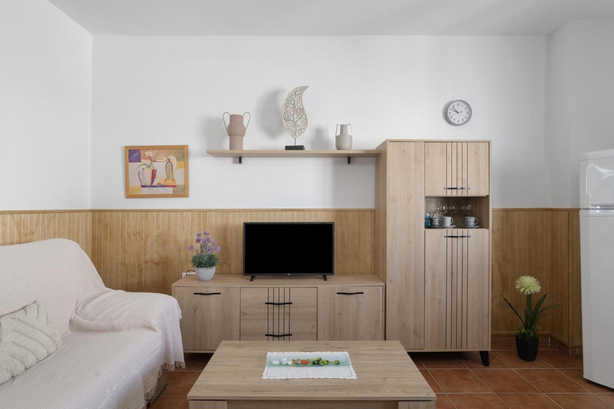 Apartamento Frank - Solo Familias โกนิล เด ลาฟรอนเตรา ภายนอก รูปภาพ