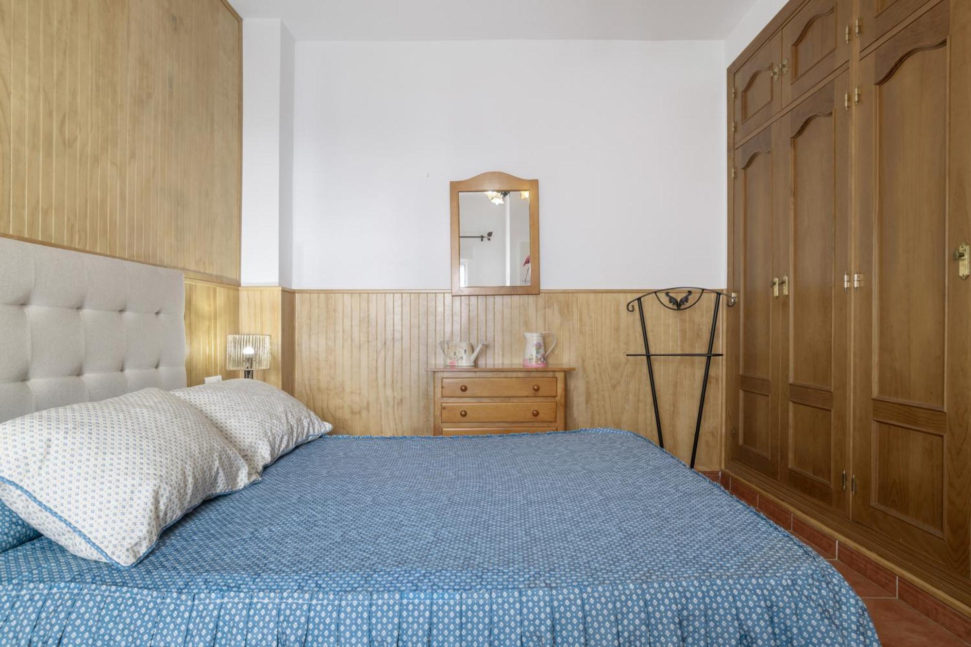 Apartamento Frank - Solo Familias โกนิล เด ลาฟรอนเตรา ภายนอก รูปภาพ