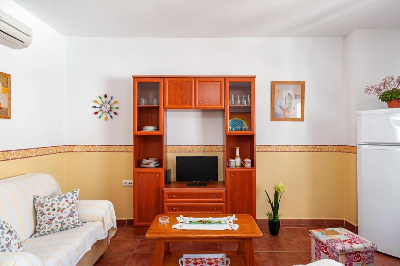 Apartamento Frank - Solo Familias โกนิล เด ลาฟรอนเตรา ภายนอก รูปภาพ