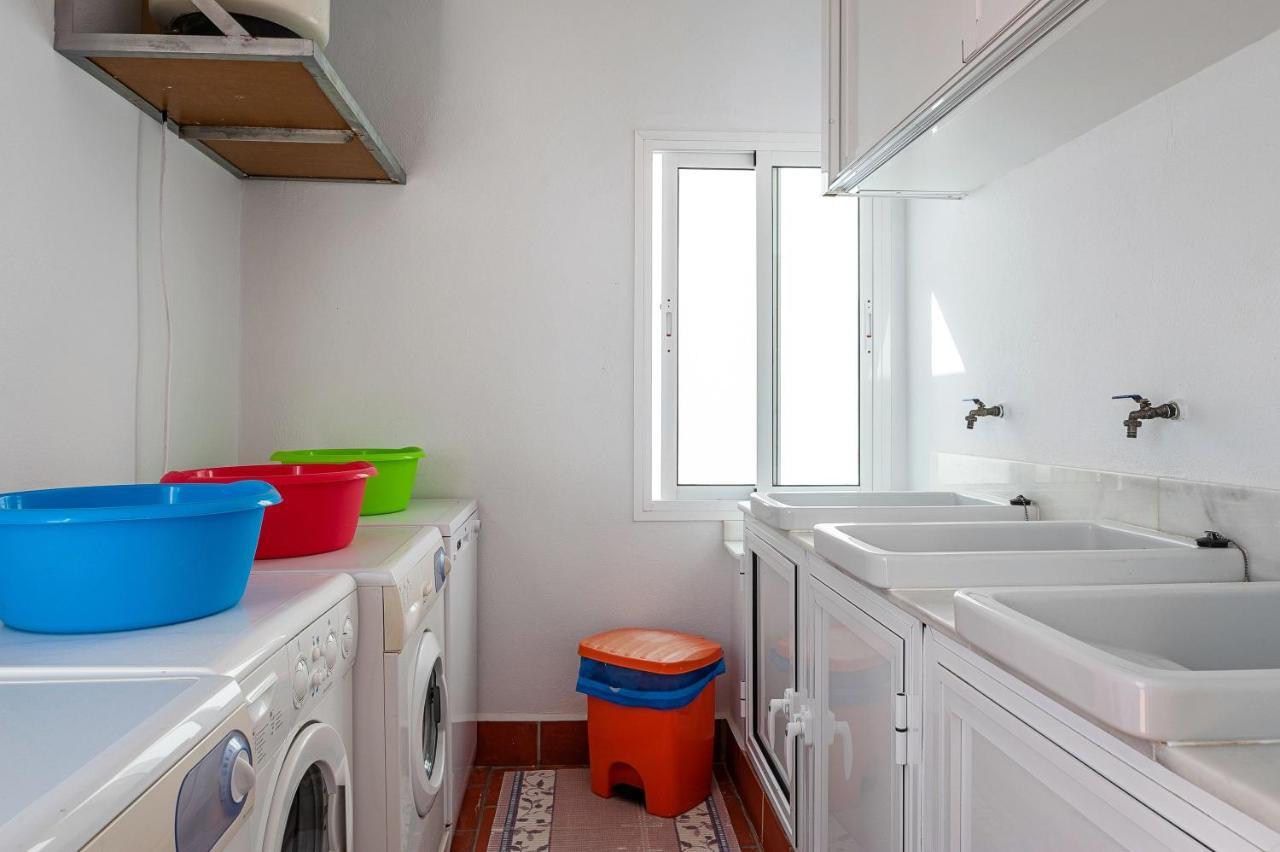 Apartamento Frank - Solo Familias โกนิล เด ลาฟรอนเตรา ภายนอก รูปภาพ